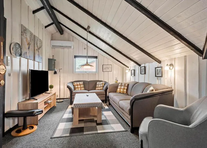 C11181-hemmet-tues-drowt-13 * Hemmet